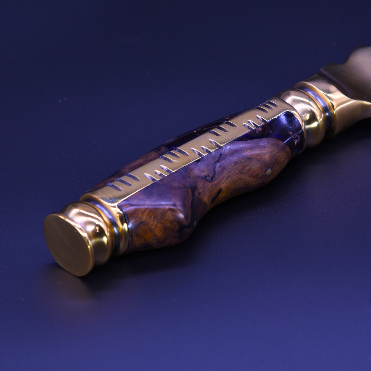 "The Riptide" — Full Gold Collector Knife