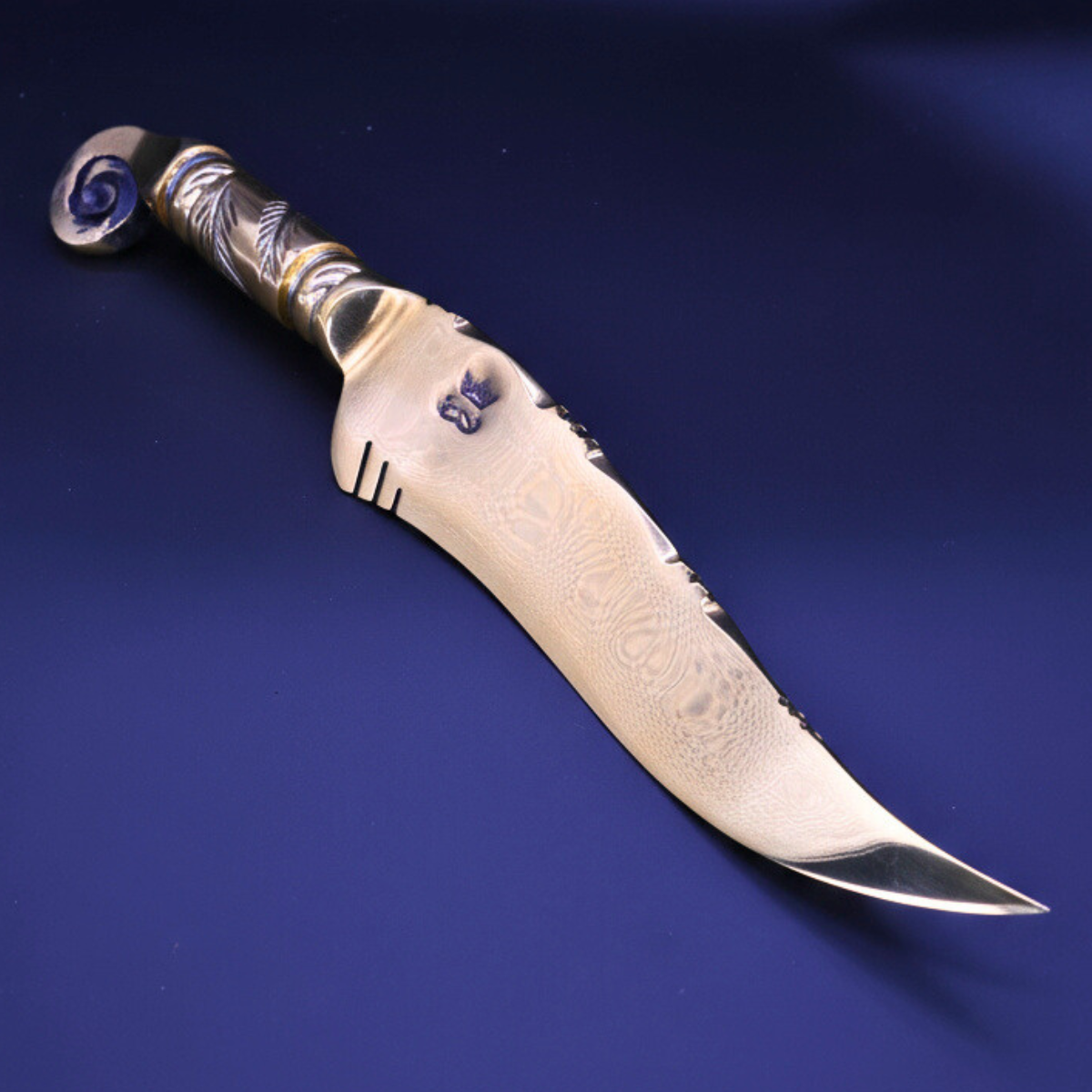 "The Fiddlehead" – Full Gold Collector Knife