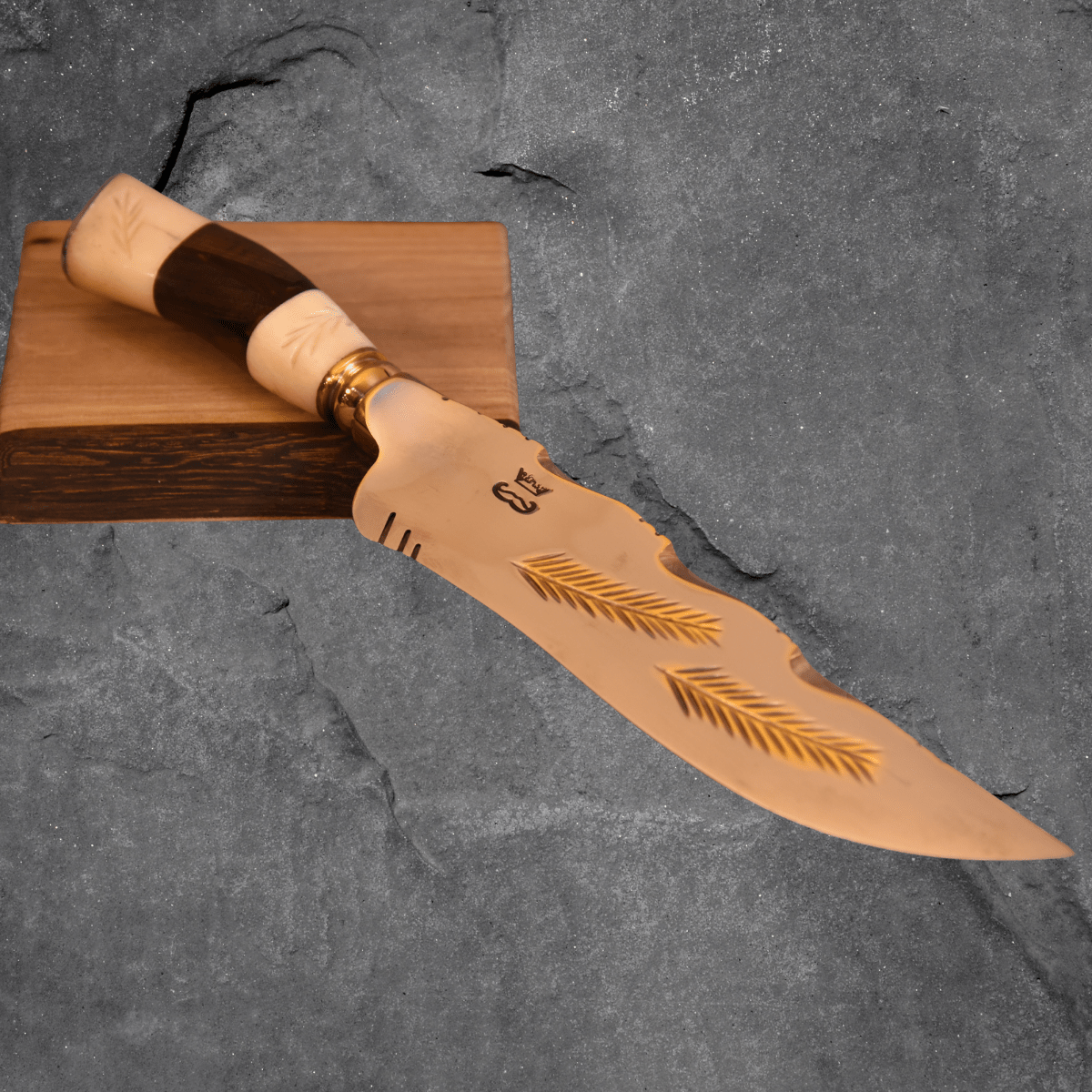 The Crowned Stag — Partial Gold Collector's Blade - OwnTheFire™