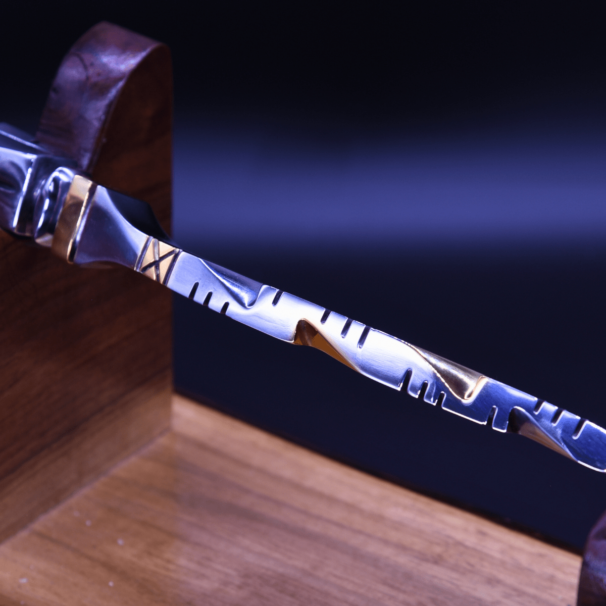 "The Feather" —Partial Gold Collector Knife - OwnTheFire™