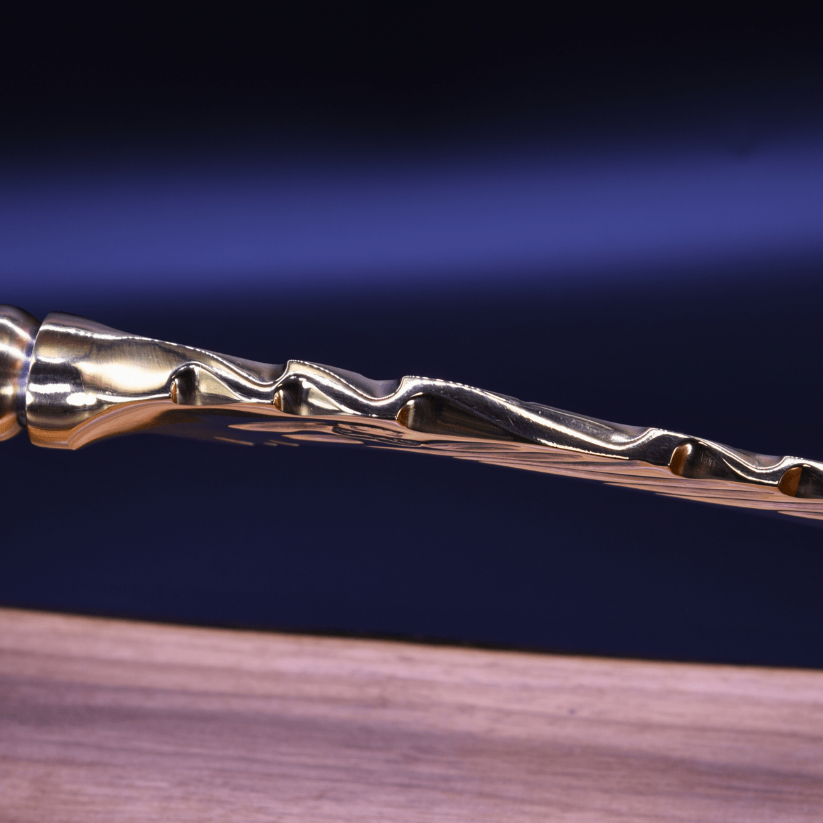 “The Gilded Fang” – Full Gold Collector Knife - OwnTheFire™