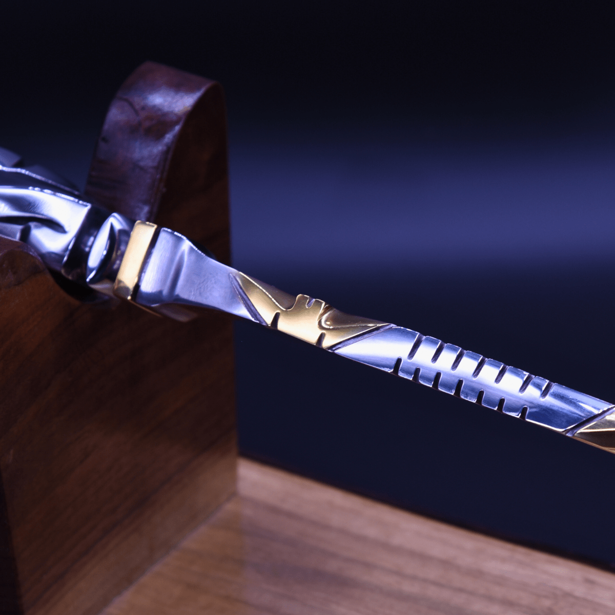 "The Quill" — Mixed Gold & Steel Blade - OwnTheFire™