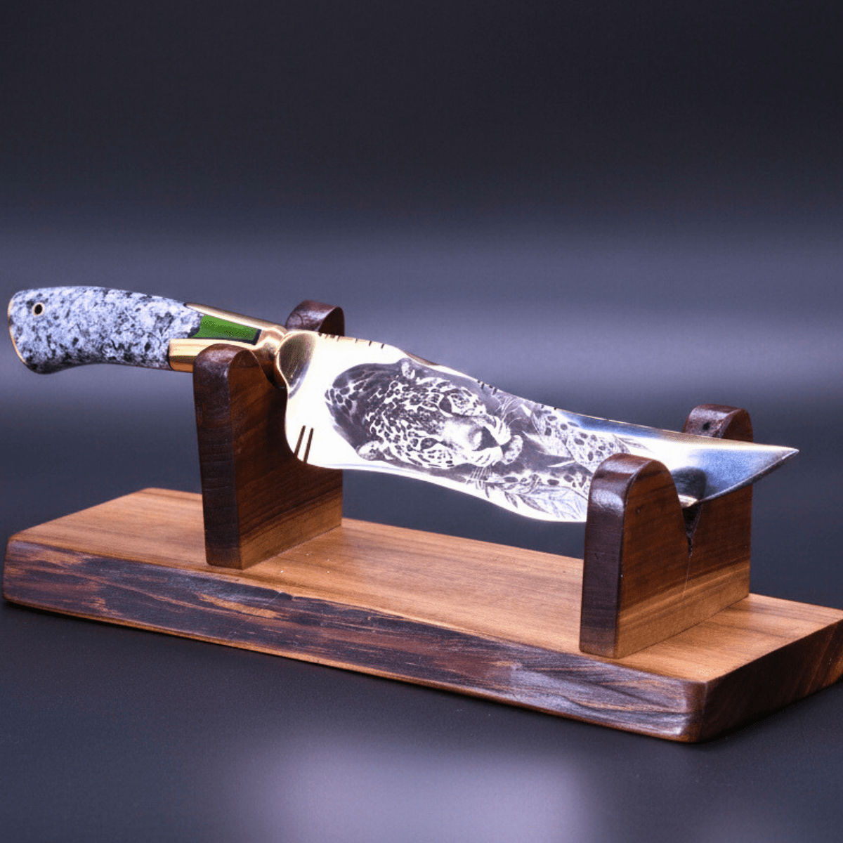 "The Stalker" — Mixed Gold & Steel Collector Knife - OwnTheFire™