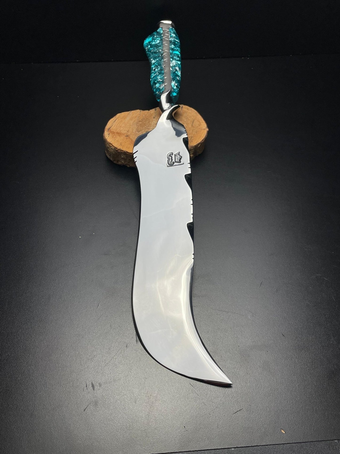 The Viper Curved Collector Knife | Brazilian Artisan | OWN THE FIRE™ - OwnTheFire™